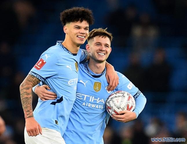 足总杯-麦卡蒂上演帽子戏法,格拉利什建功,曼城8-0大胜 足总杯-麦卡蒂上演帽子戏法,格拉利什建功,曼城8-0大胜